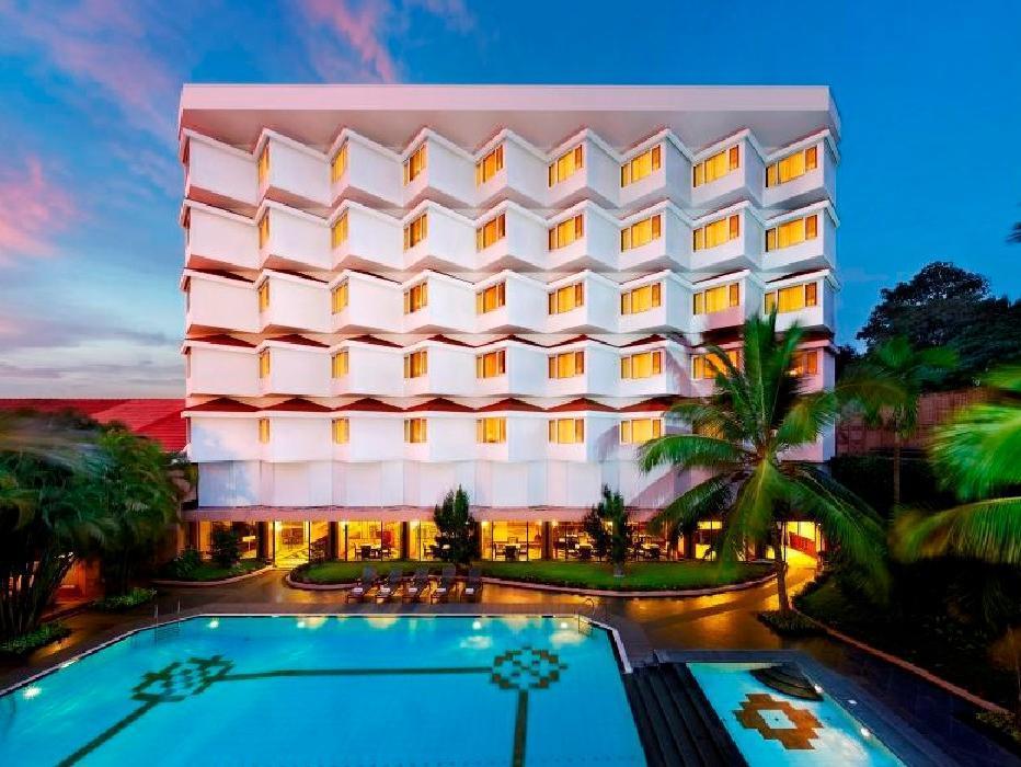Hotel The Gateway Road, Kozhikode